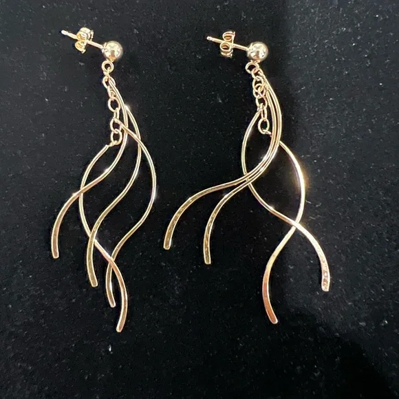 Beautiful 14k Dangle Earrings! - Picture 1 of 4